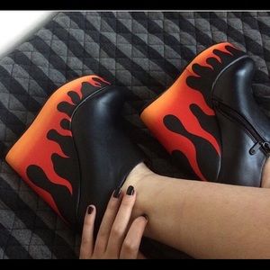 Iron Fist Fire Sign Wedge